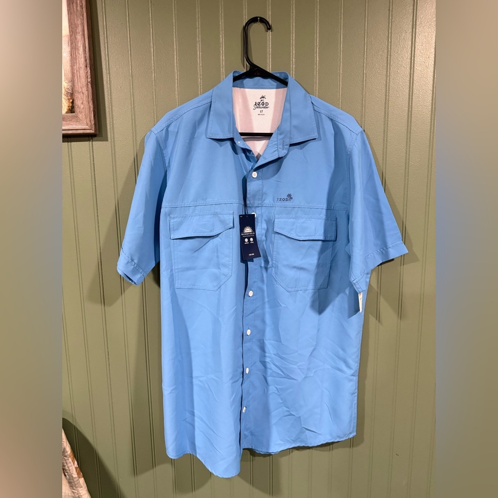 Izod Men's Light Blue Casual Button Down Shirt